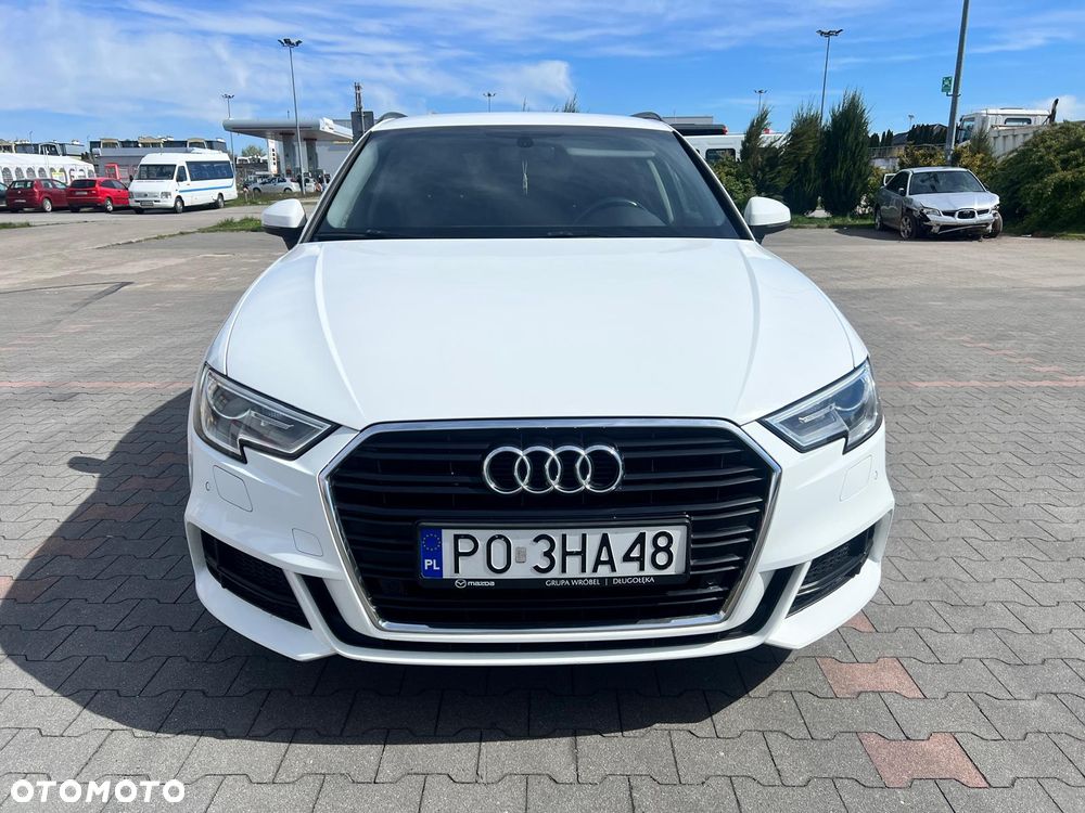 Audi A3 Sportback 1.5 TFSI S tronic - 2