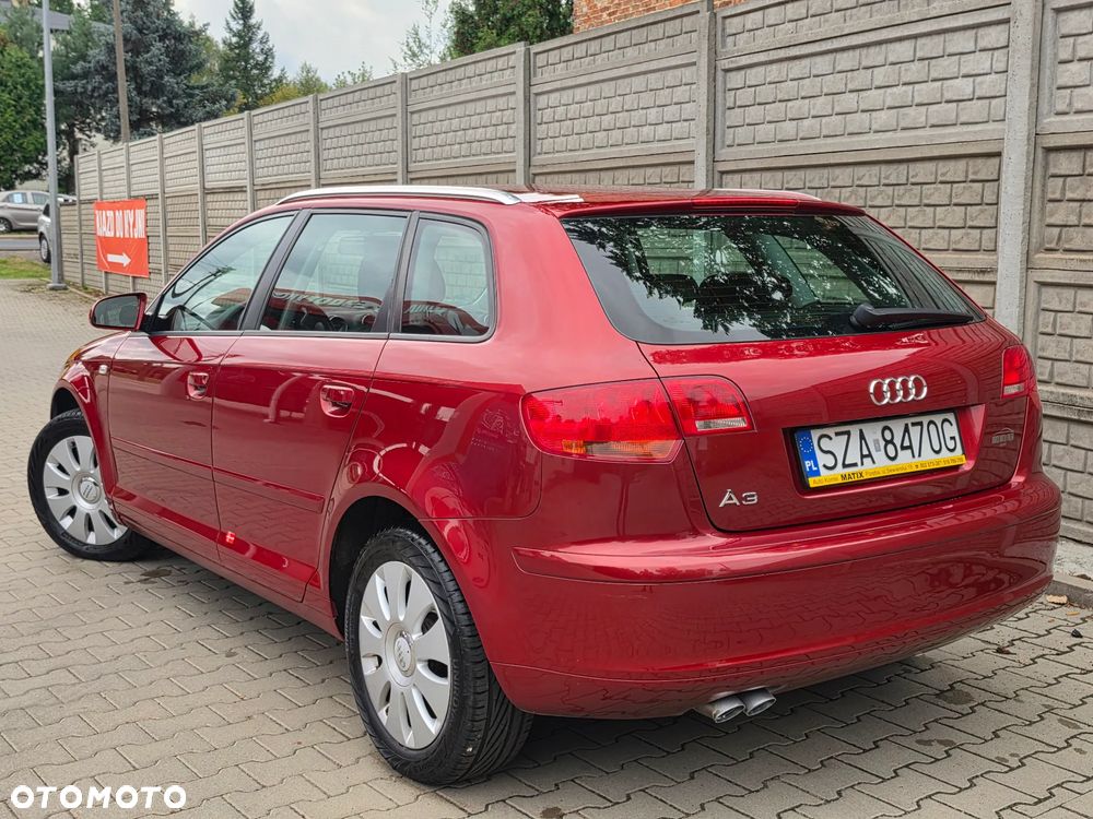 Audi A3 Sportback - 3