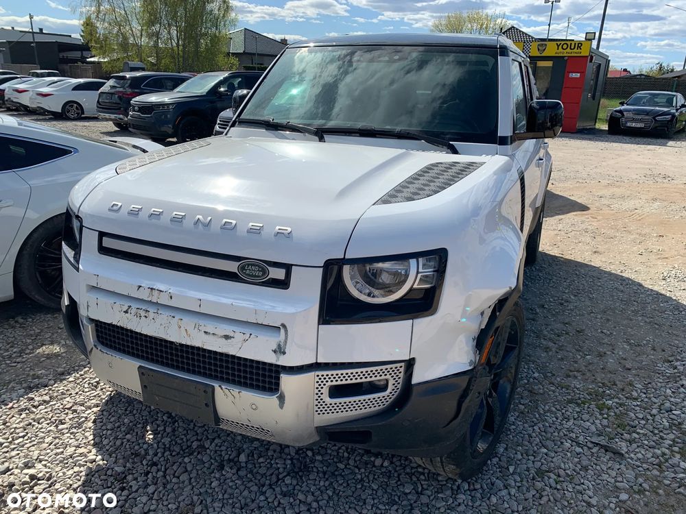 Land Rover Defender 110 P300 - 10