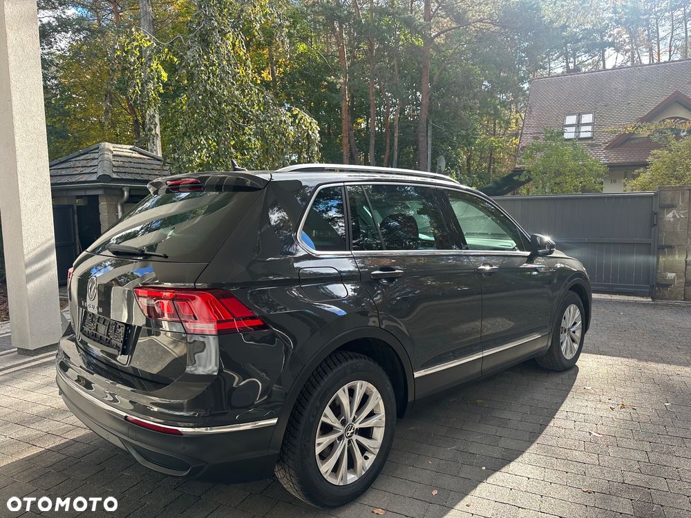 Volkswagen Tiguan ver-2-0-tdi-elegance-dsg - 16