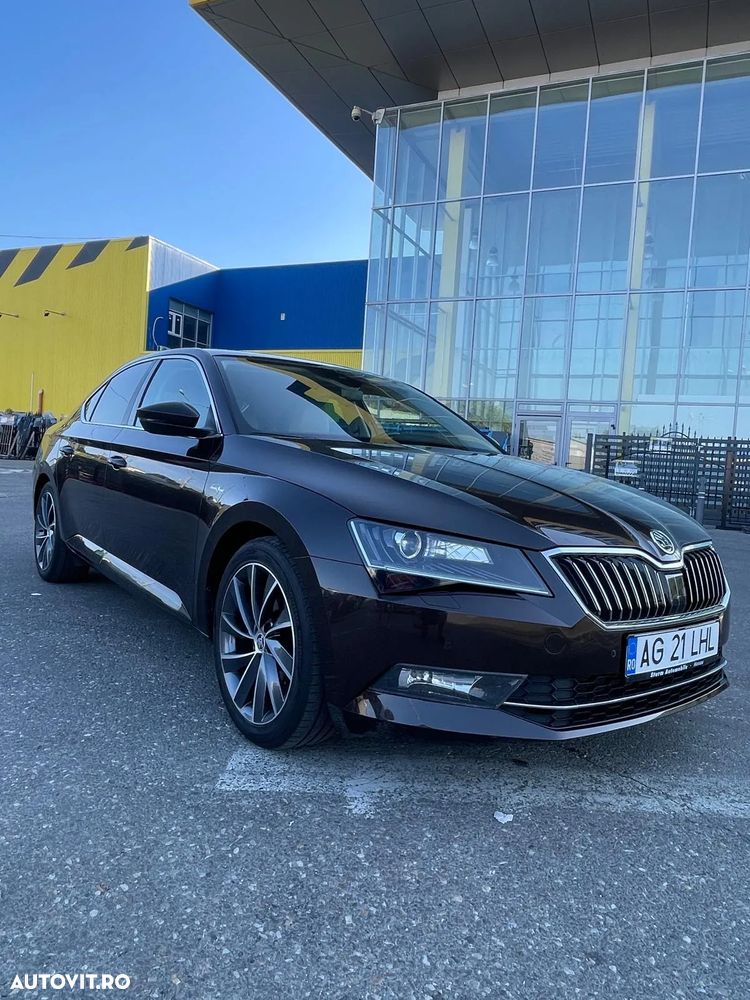Skoda Superb 2.0 TDI DSG Laurin & Klement - 2