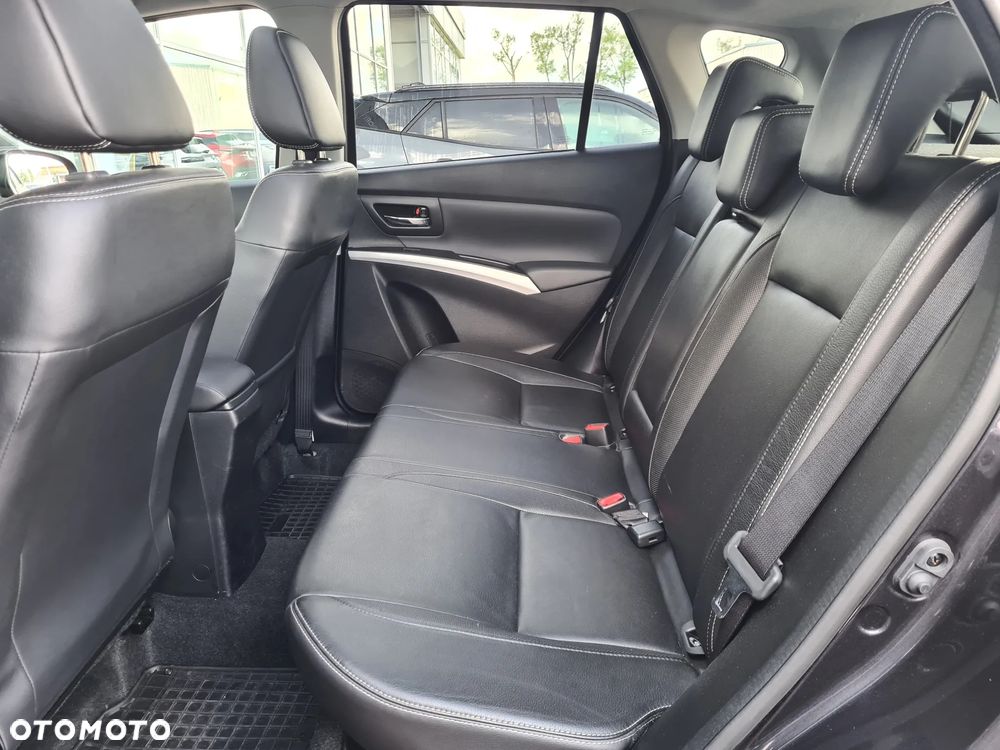 Suzuki SX4 1.6 Premium - 25