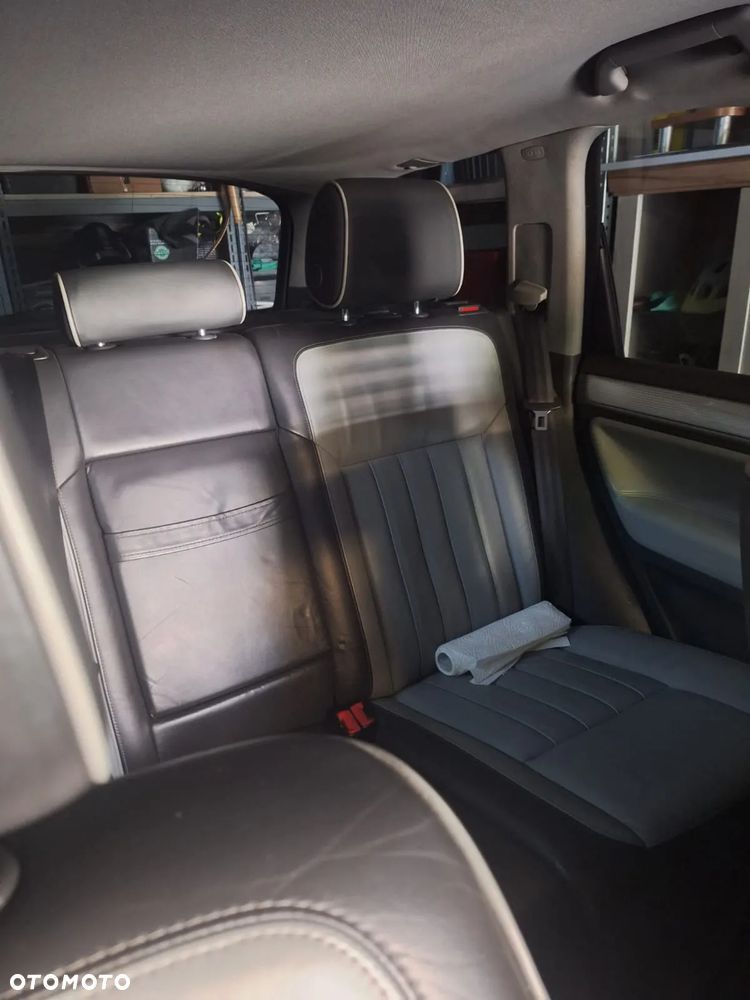 Volkswagen Touareg 5.0 V10 TDI Tiptr - 8