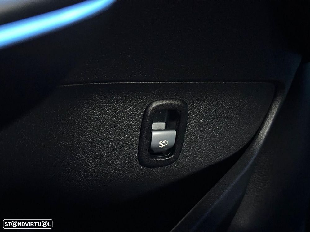 Mercedes-Benz C 300 de 4Matic T 9G-TRONIC AMG Line - 19