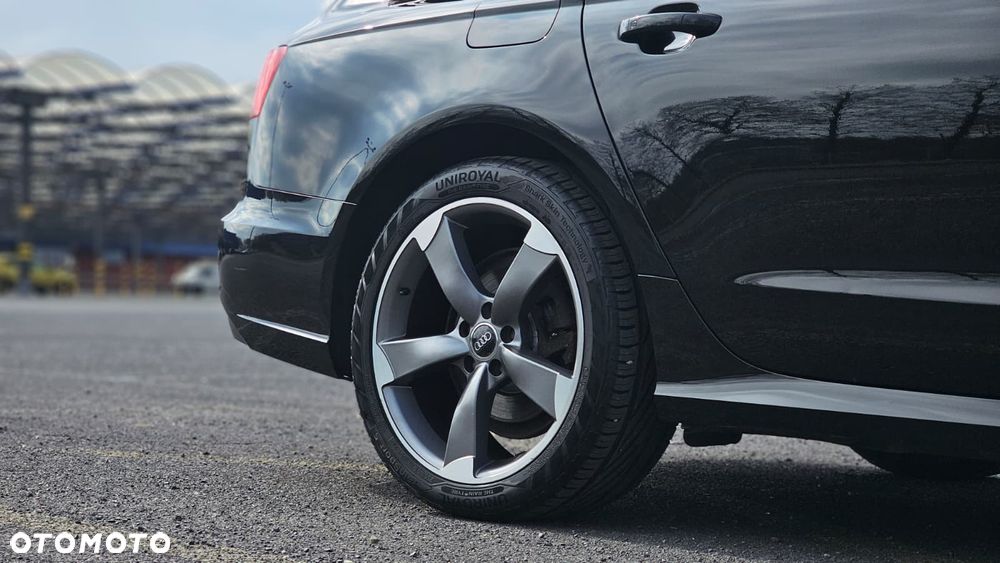 Audi A6 Avant 2.0 TDI Ultra DPF S tronic - 17