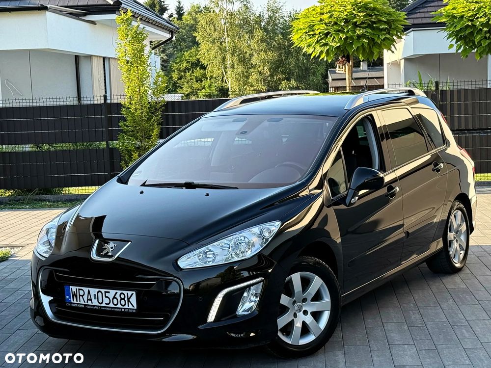 Peugeot 308 HDi FAP 150 Business Line Niveau 2 - 3