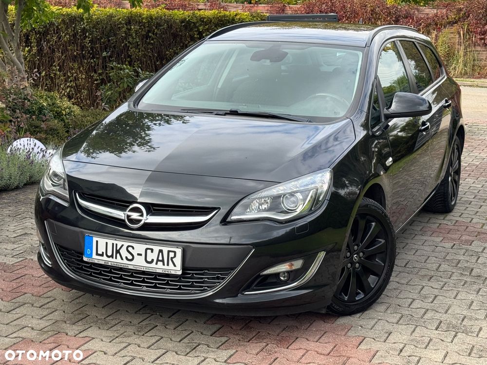 Opel Astra 1.4 Turbo Sports Tourer Exklusiv