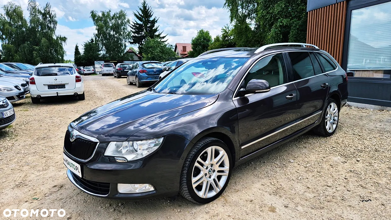Skoda Superb 2.0 TSI Business DSG - 27
