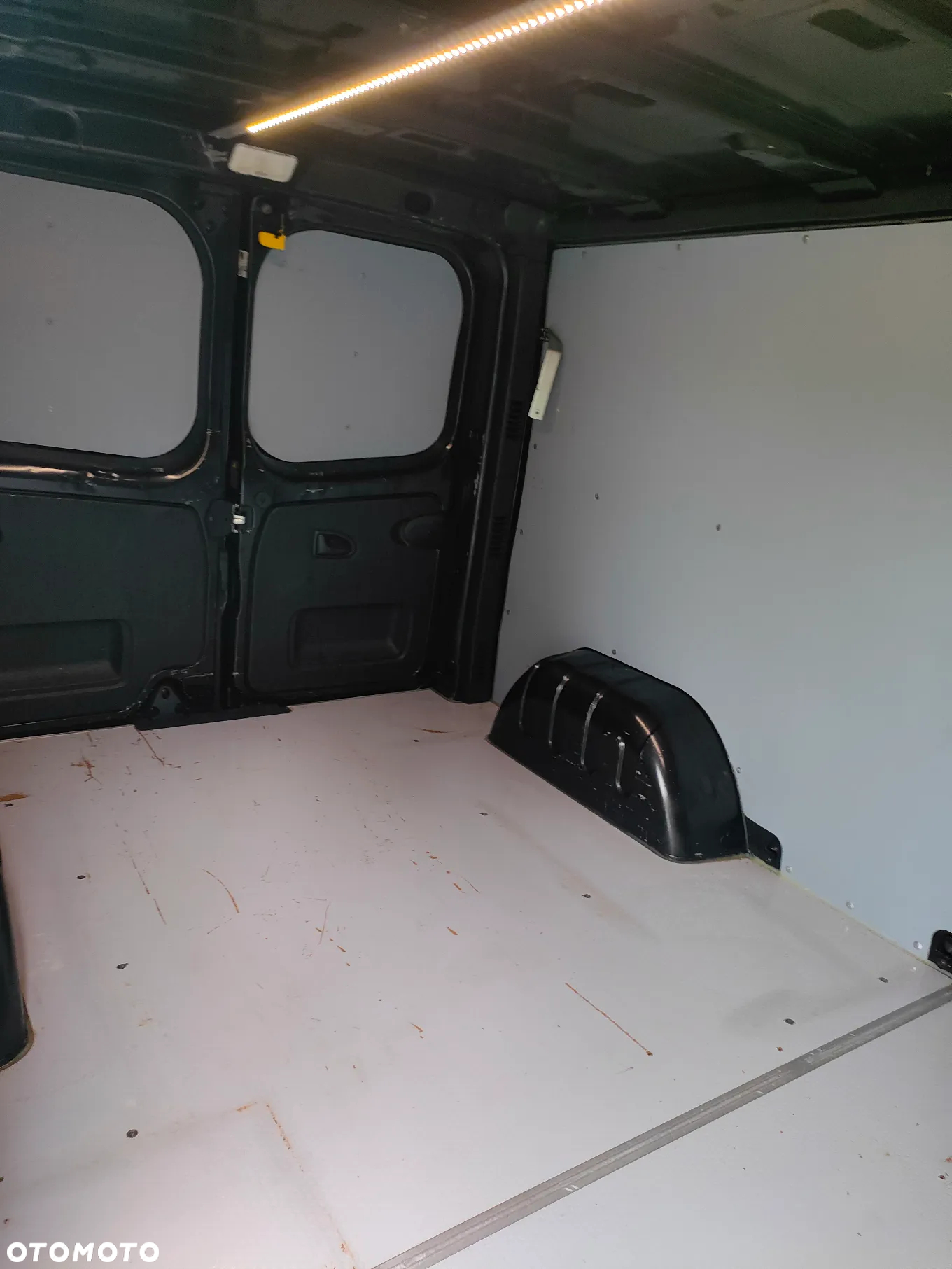 Renault TRAFIC 2019r 1,6 DCI 125KM L2H1 LONG EURO VI DUBEL DRZWI - 35
