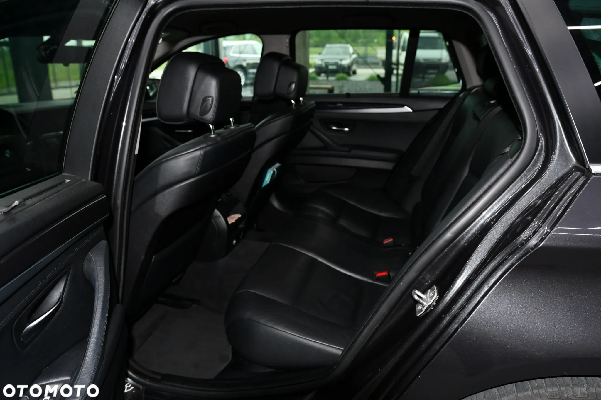 BMW Seria 5 525d - 18
