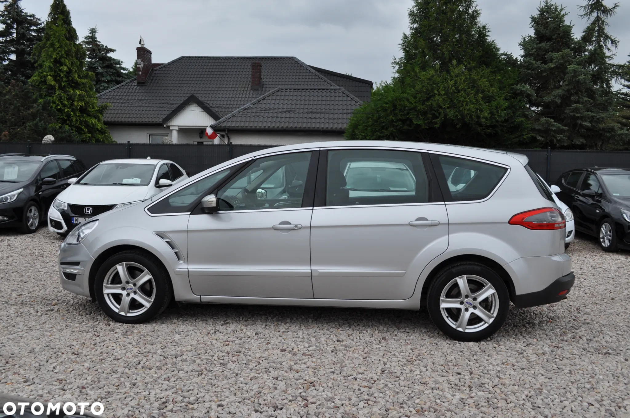 Ford S-Max 2.0 TDCi DPF Titanium - 12