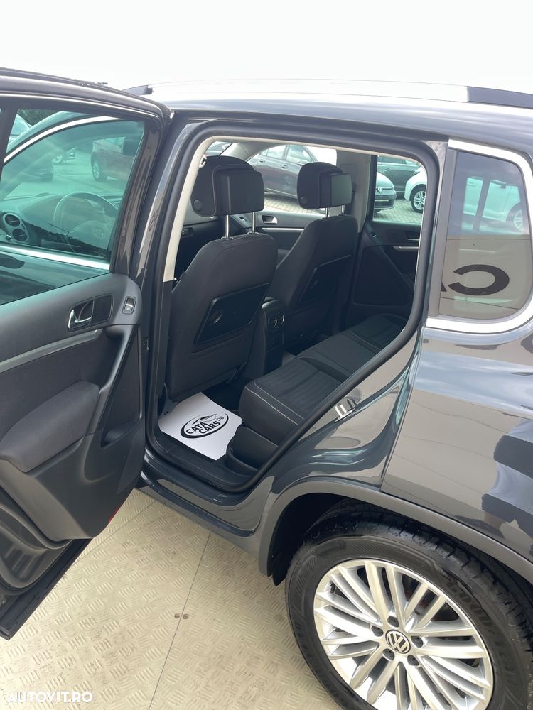 Volkswagen Tiguan 2.0 TDI SCR BlueMotion Technology Sport & Style - 26