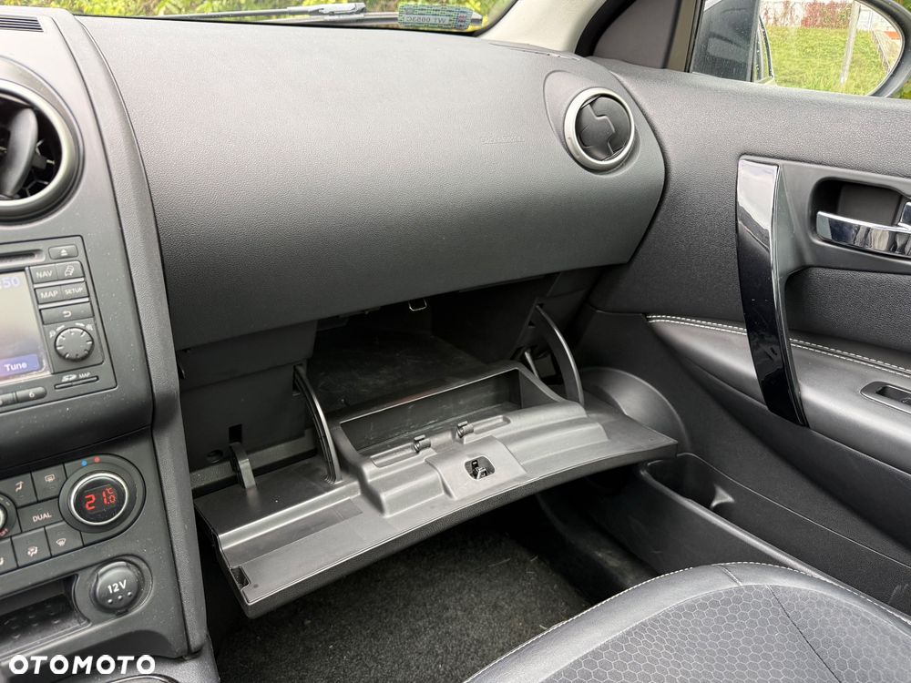 Nissan Qashqai 1.6 Tekna - 21