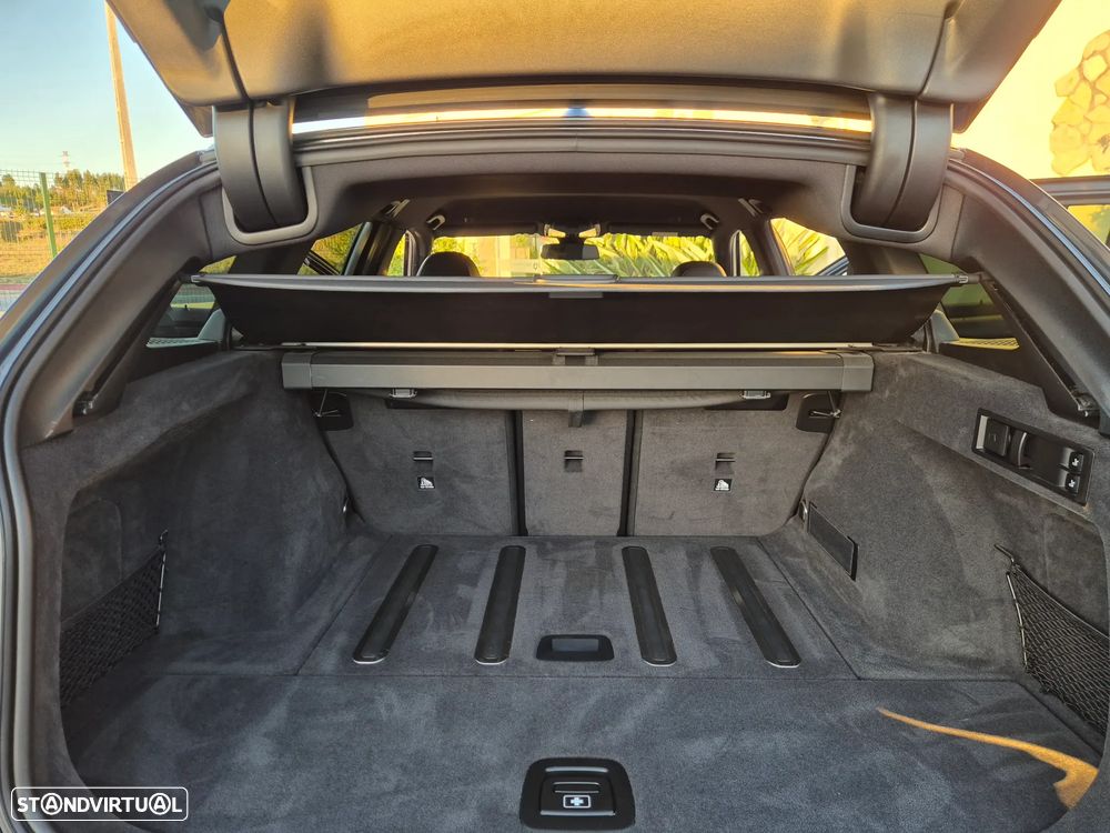 BMW 320 d Pack M Shadow Auto - 55