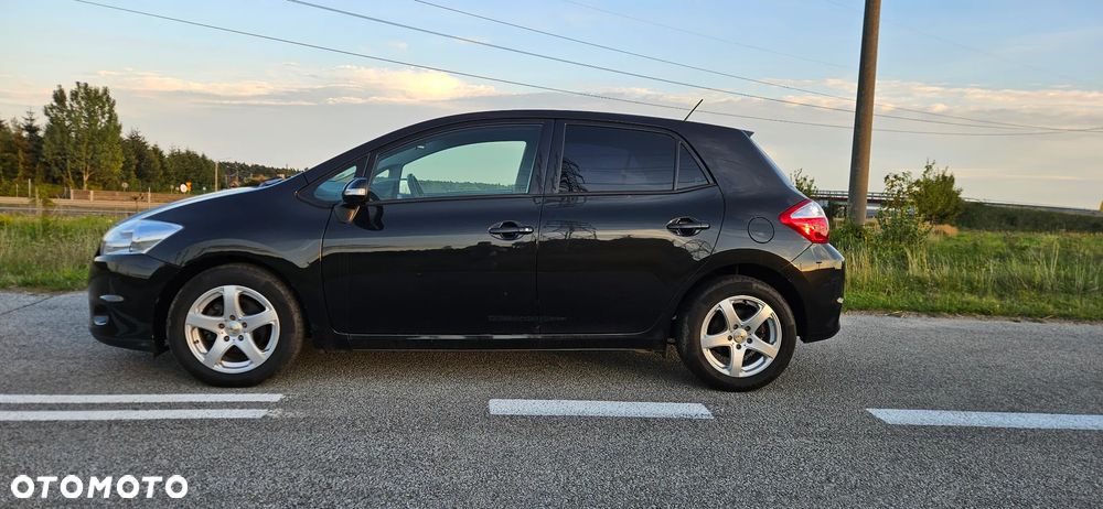 Toyota Auris 1.6 Valvematic Executive - 22