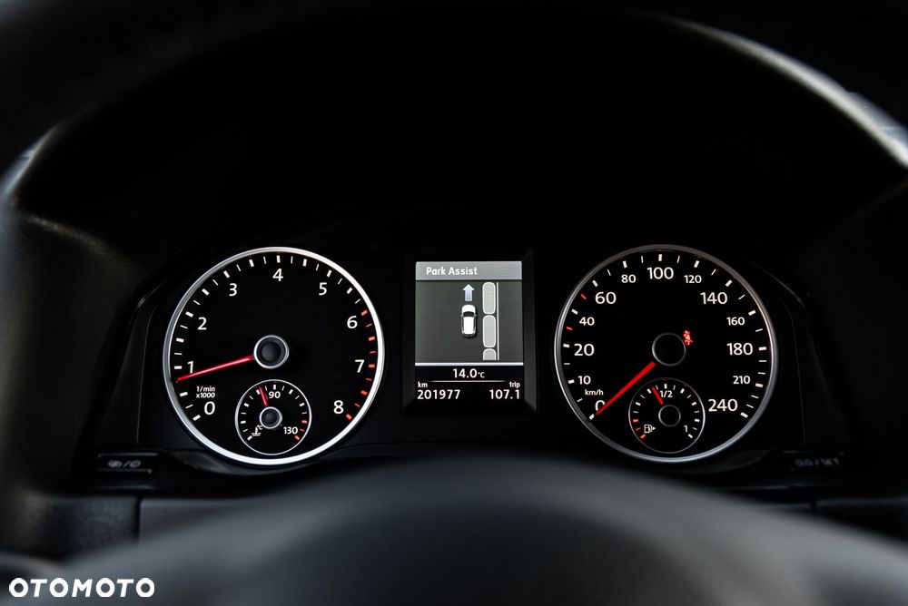 Volkswagen Tiguan 2.0 TSI 4Motion DSG Sport & Style - 38
