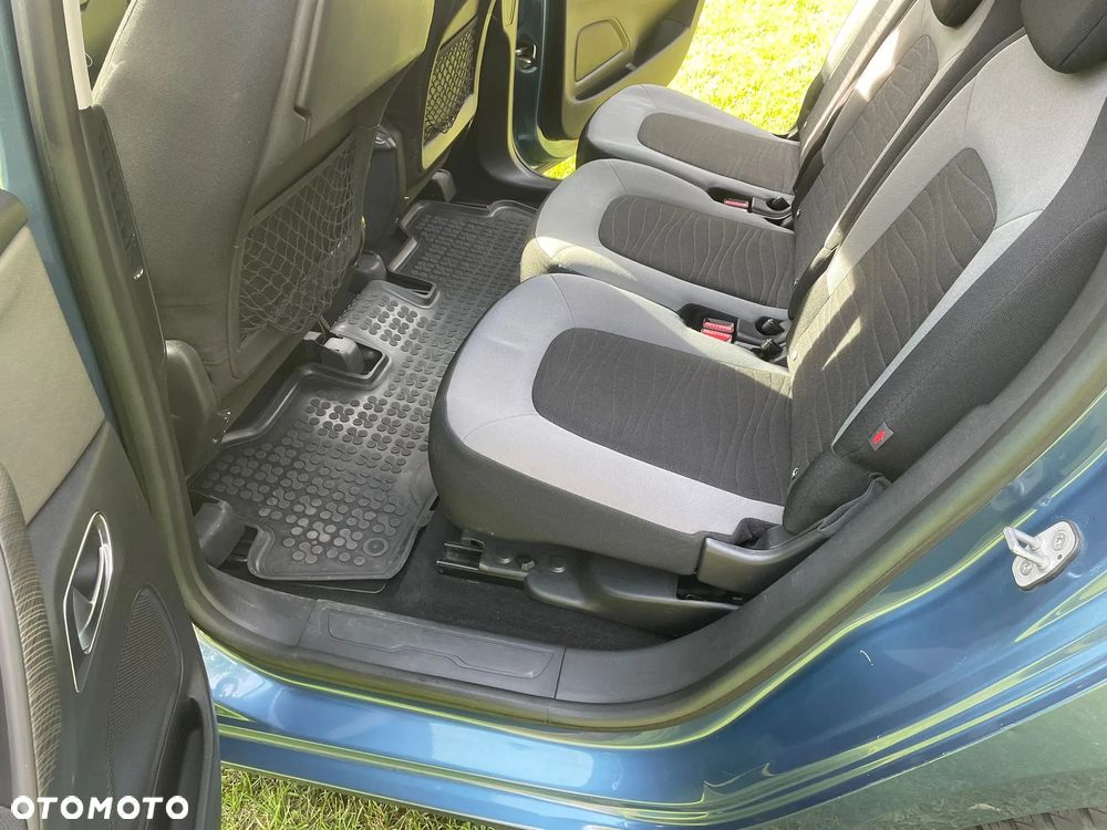 Citroën C4 Picasso - 17