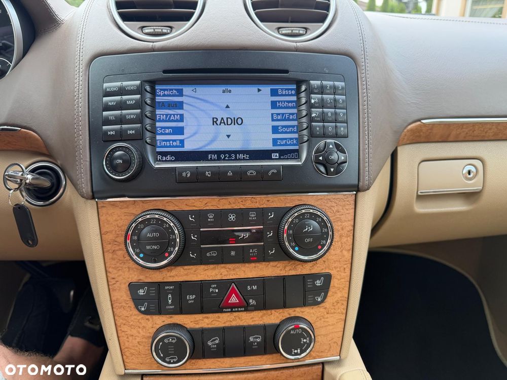 Mercedes-Benz GL 420 CDI - 13
