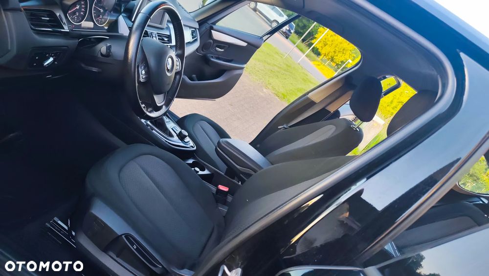 BMW Seria 2 218i Sport Line - 24