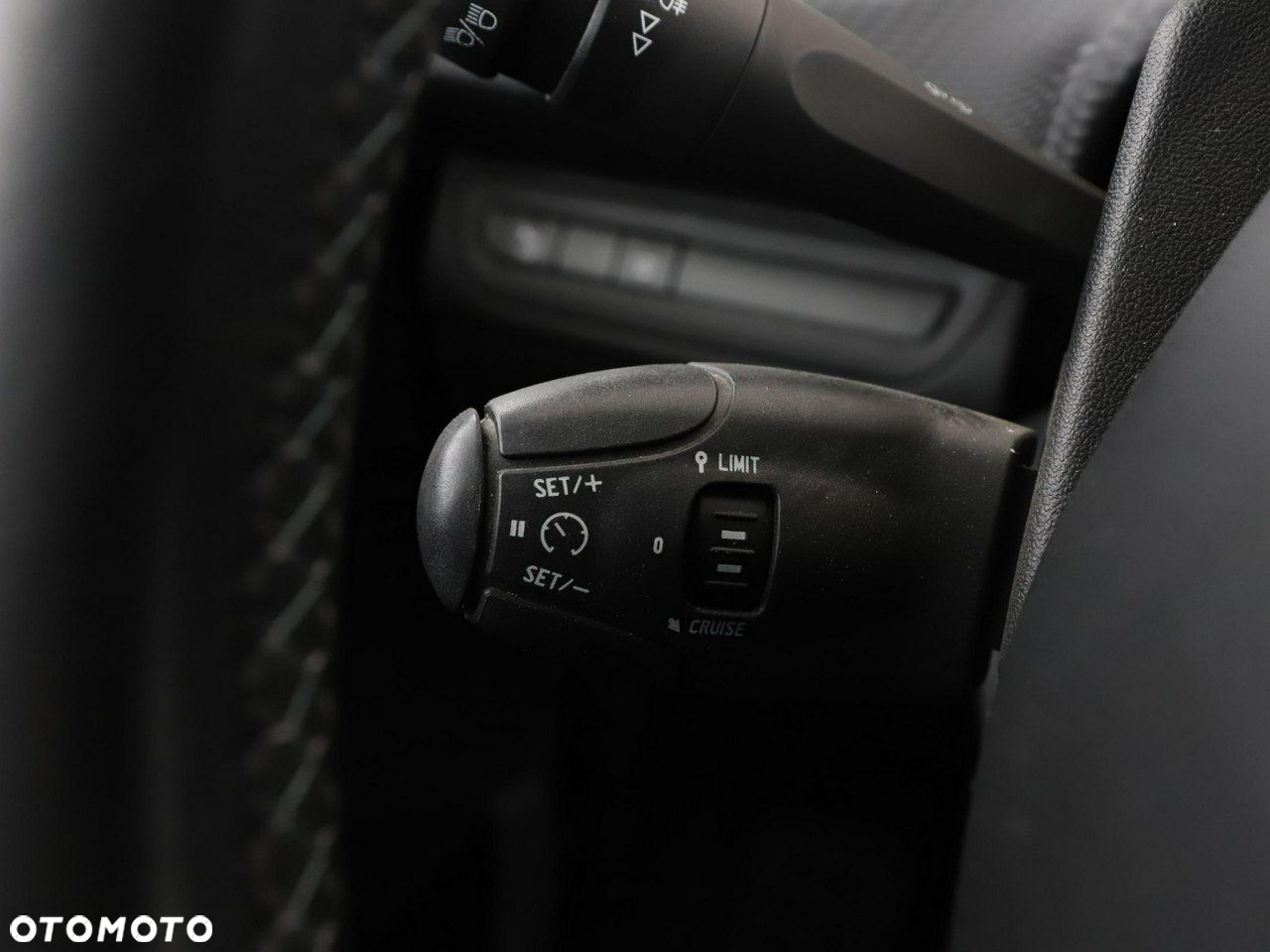 Peugeot 2008 1.2 Pure Tech Crossway S&S EAT6 - 29