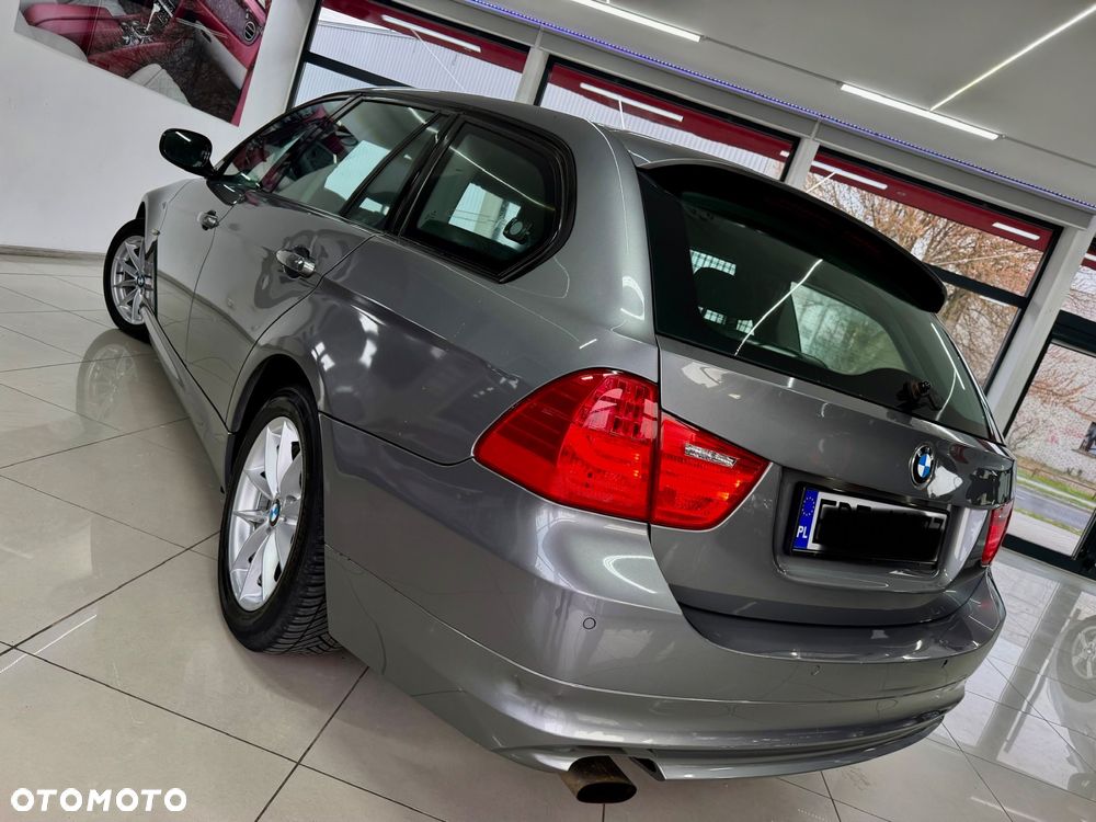 BMW Seria 3 - 15