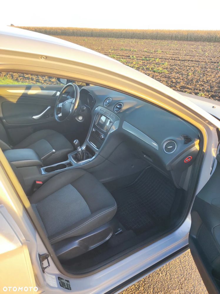 Ford Mondeo 2.0 TDCi Gold X - 10