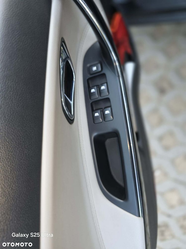 Kia Ceed - 12