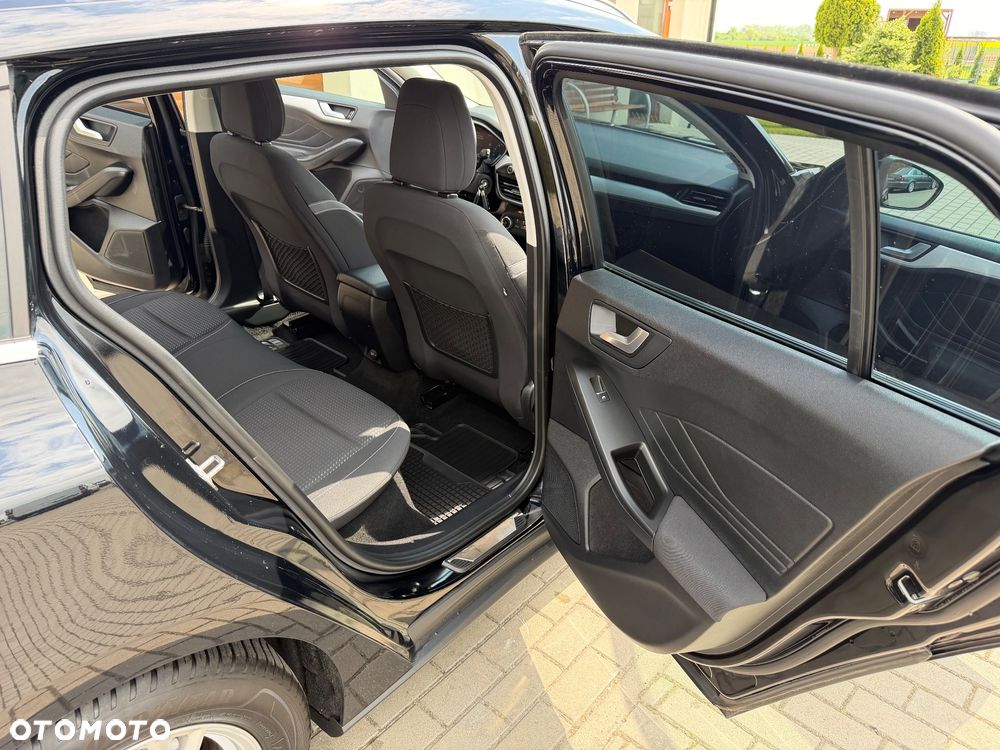 Ford Focus SW 1.5 EcoBlue S&S COOL&CONNECT - 12