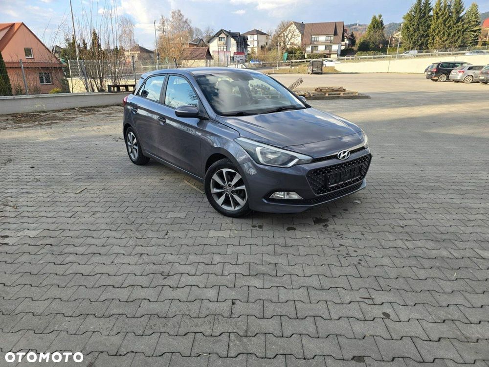 Hyundai i20 - 8