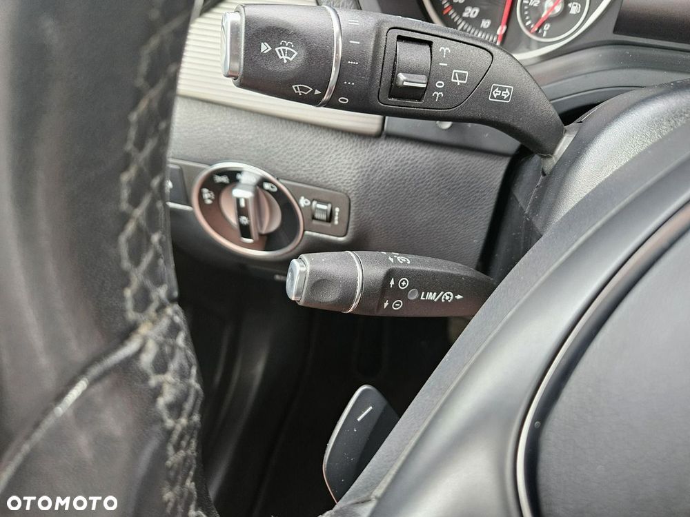 Mercedes-Benz Klasa B 180 7G-DCT Style - 32