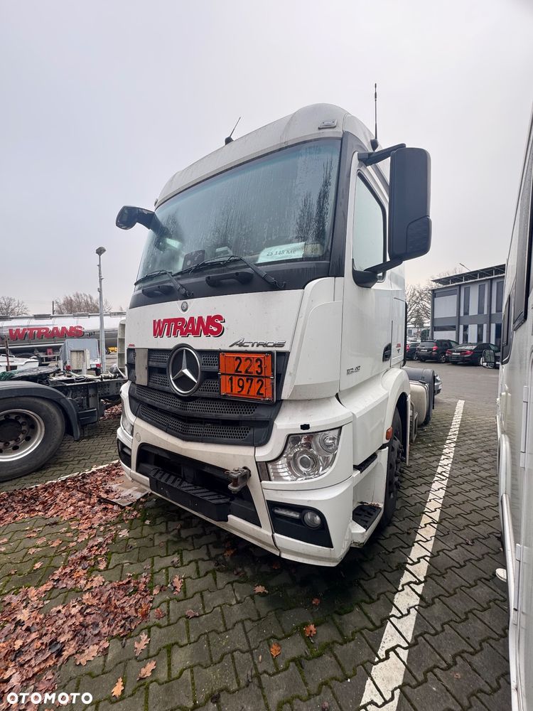 Mercedes-Benz Actros - 2