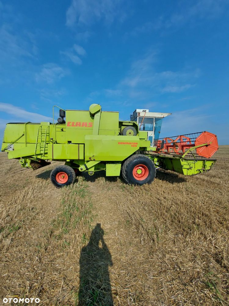 Claas Dominator 105 Mega Lexion - 1