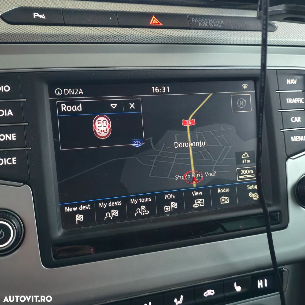 Volkswagen Passat 2.0 TDI DSG Comfortline - 10