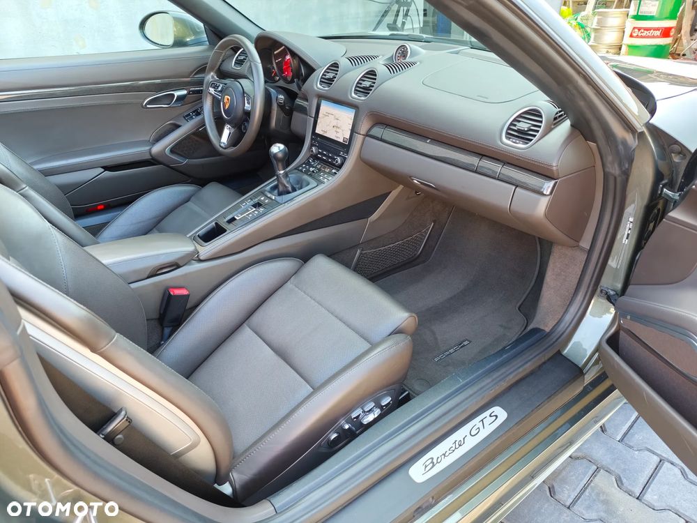 Porsche 718 Boxster GTS 4.0 - 11