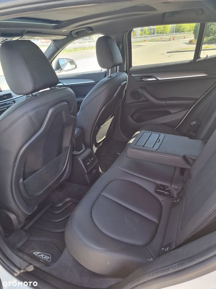 BMW X2 xDrive20i Advantage Plus - 19
