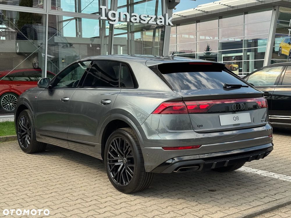 Audi Q8 - 7