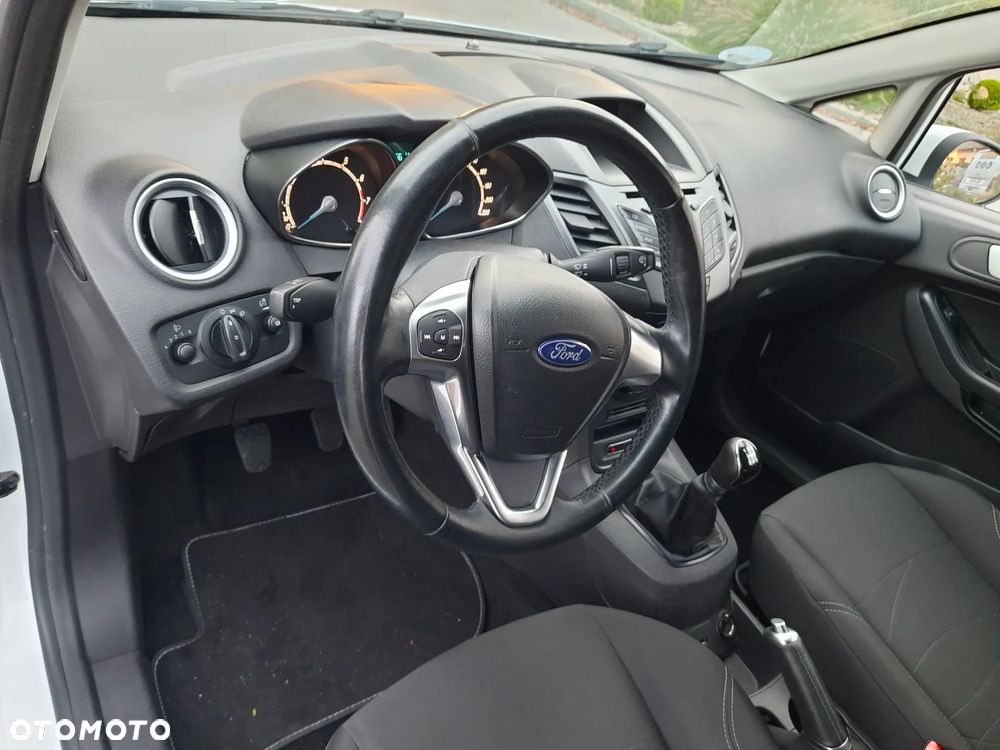 Ford Fiesta 1.25 Trend - 14