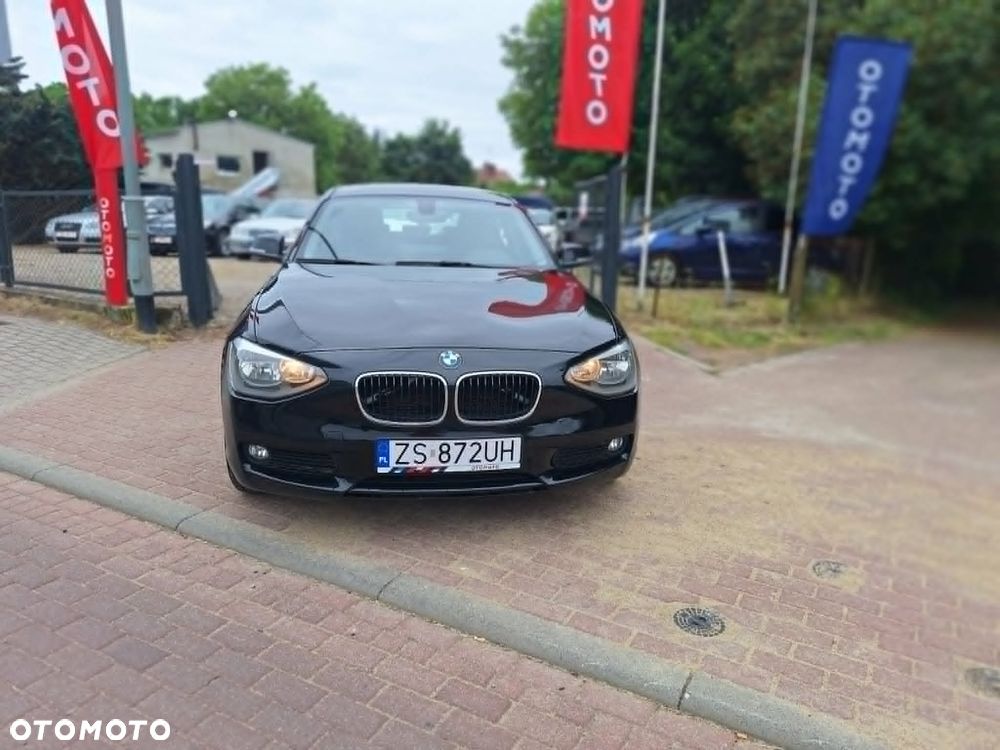 BMW Seria 1 116d DPF - 1
