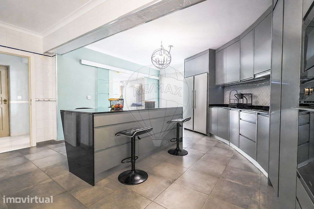Apartamento T4 para venda - Grande imagem: 3/50