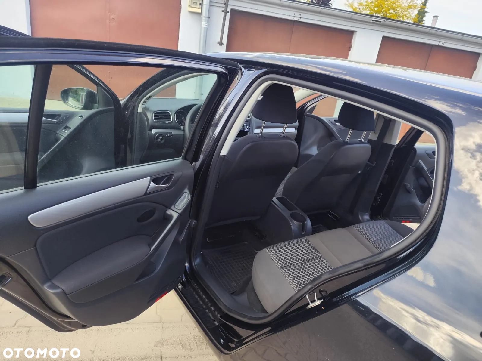 Volkswagen Golf - 9