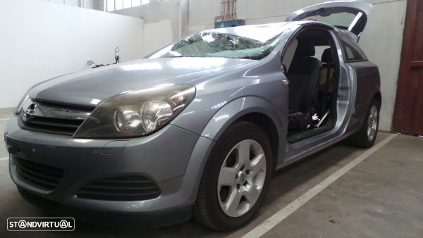 Para Peças Opel Astra H Gtc (A04) - 4
