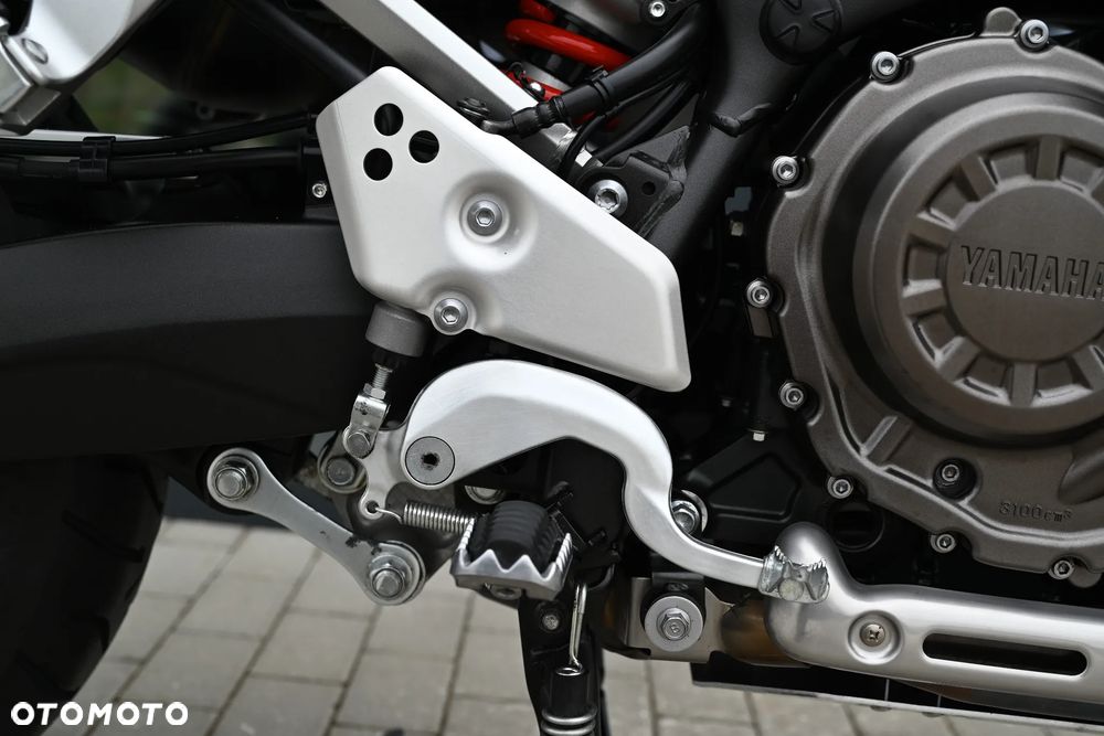 Yamaha Super Tenere - 18