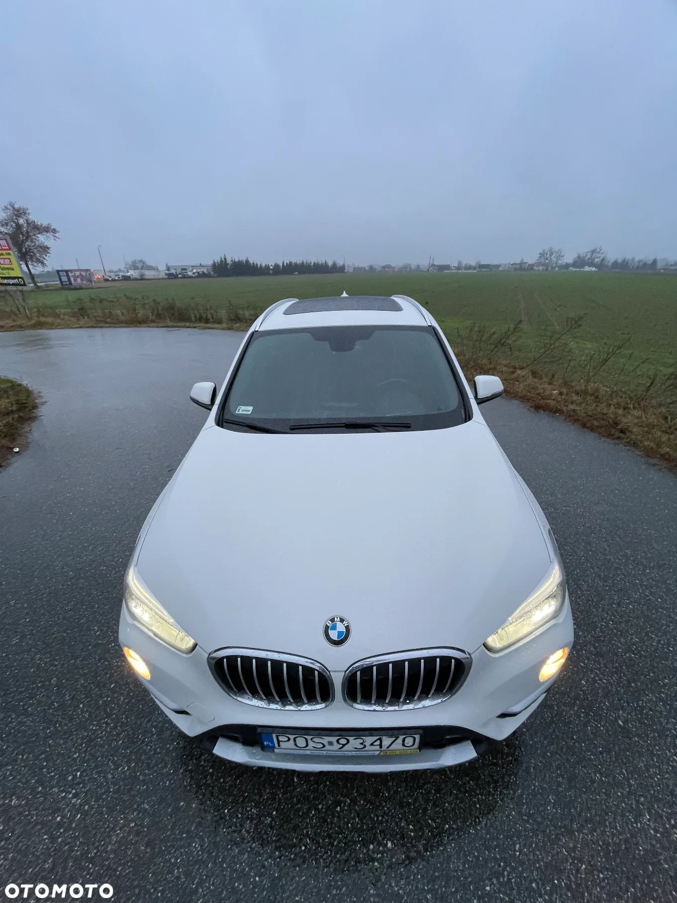 BMW X1 - 24