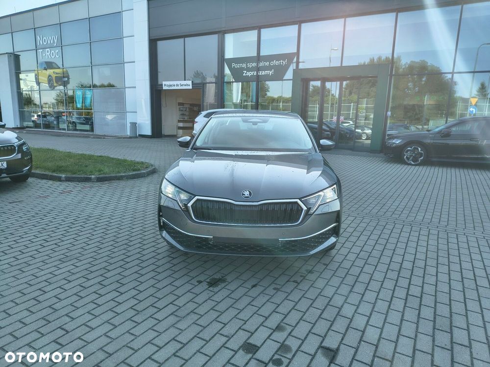 Skoda Octavia - 3