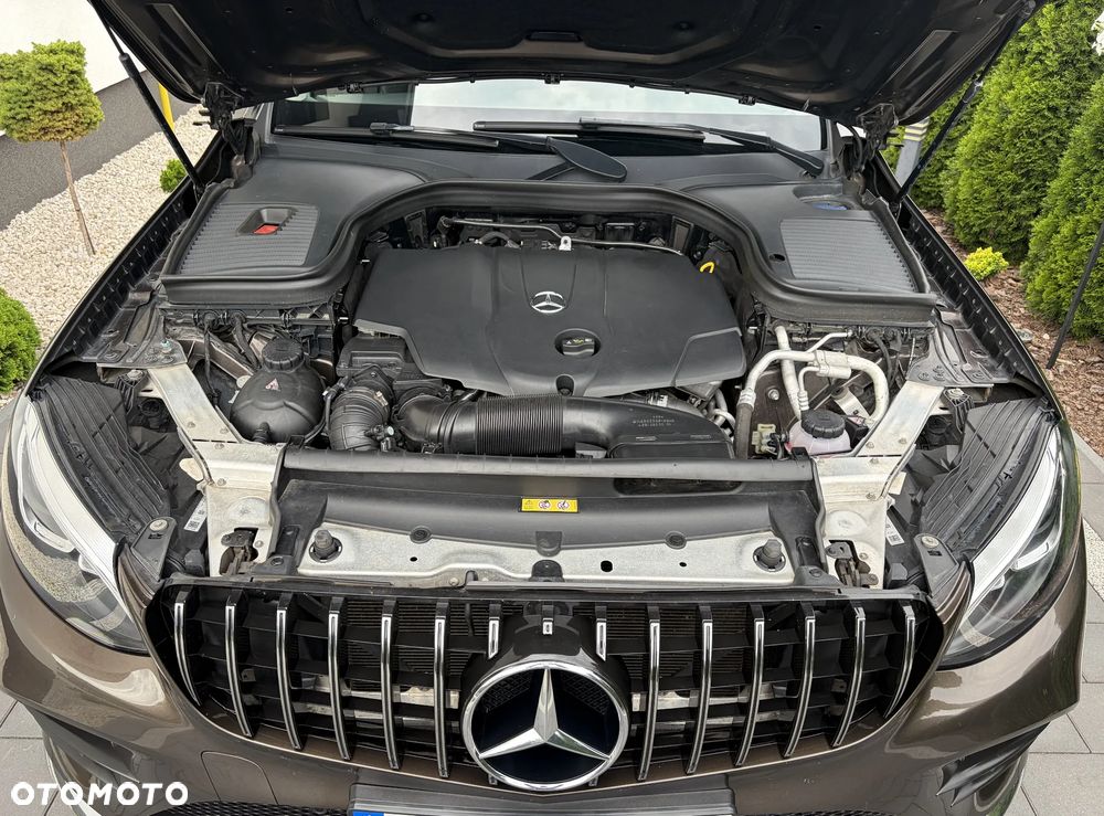 Mercedes-Benz GLC - 16