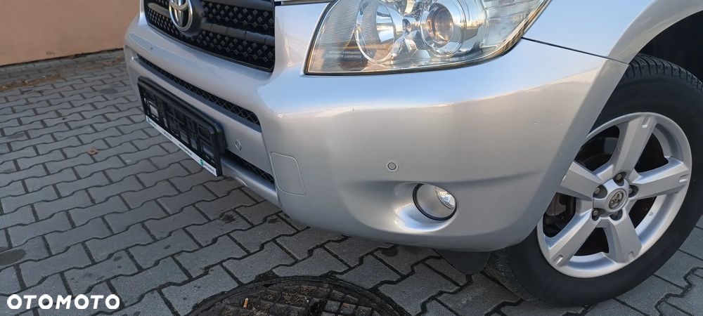 Toyota RAV4 2.0 4x4 Automatik Sol - 11