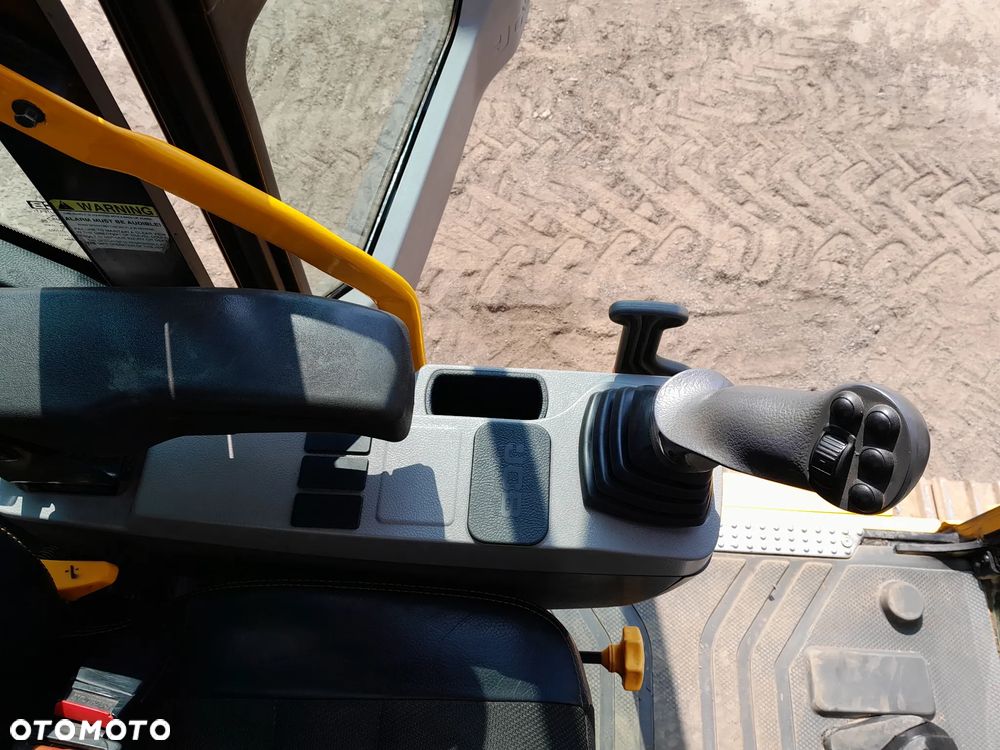 JCB 150X 2019R - 30