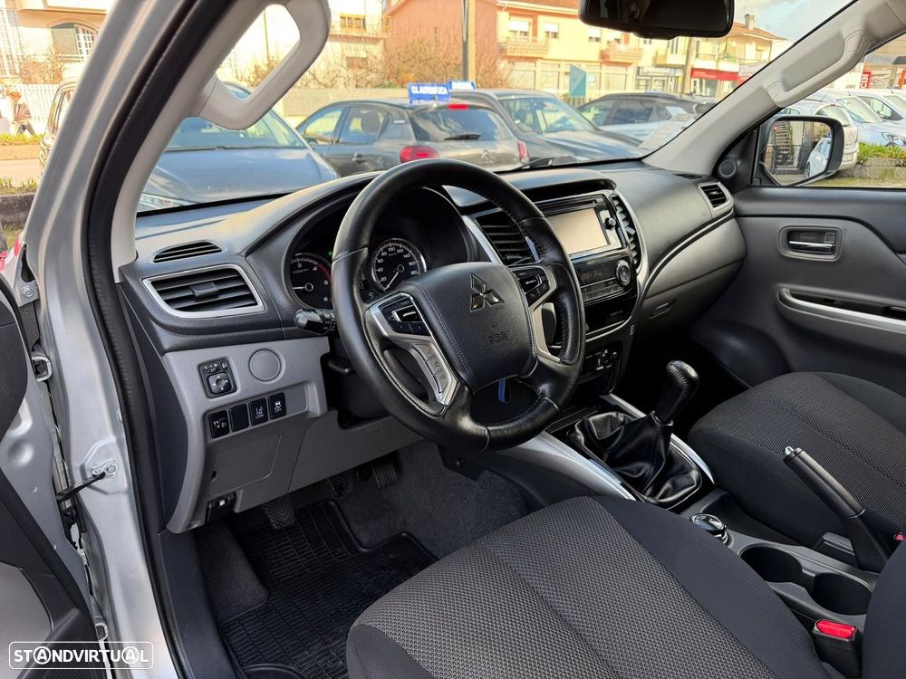 Mitsubishi L200 2.4 DI-D CD Sportbox Strakar 4WD - 8