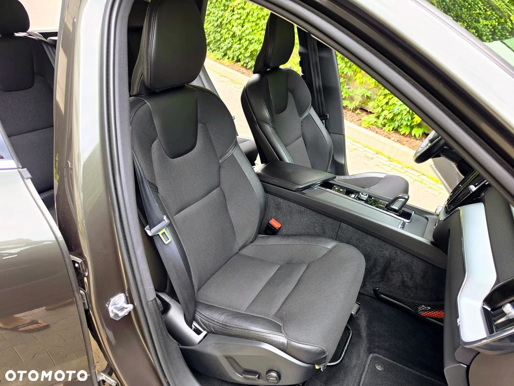 Volvo XC 60 - 16