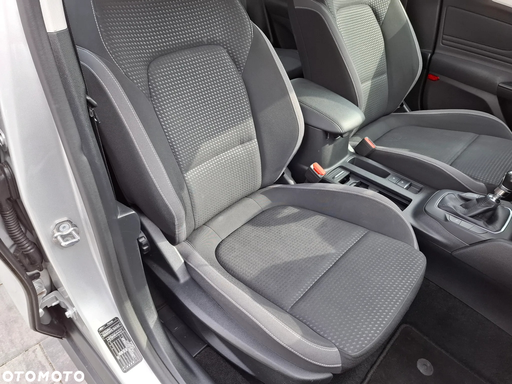 Ford Focus - 21
